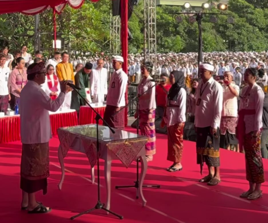 Wali Kota Denpasar Lantik 3.926 PPPK di Hari Lahir Pancasila, Ingatkan Ini Kepada ASN