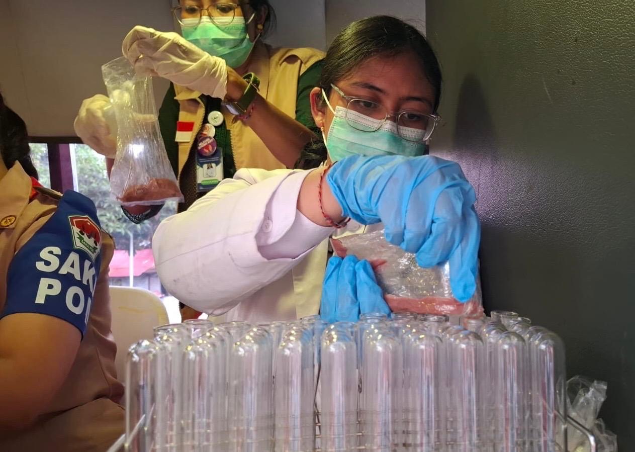 BBPOM Denpasar Uji 27 Sampel Takjil di Pasar Ramadan Wanasari, Pastikan Bebas Boraks dan Formalin