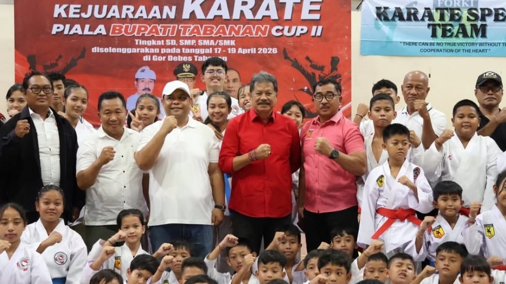 Wabup I Made Dirga Buka Kejuaraan Karate Bupati Tabanan Cup II 2026