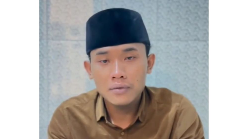 Gus Elham Minta Maaf Dua Kali Usai Video Mencium Anak-anak Viral