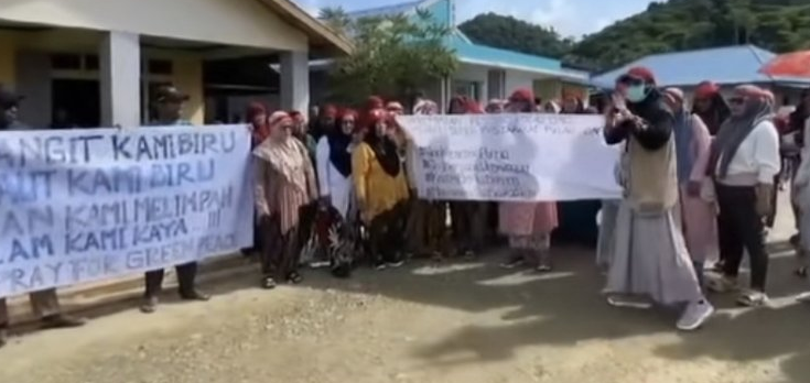 IUP 4 Perusahaan Tambang Nikel Dicabut Pemerintah, Warga Raja Ampat Teriak: Alam Kami Baik-Baik Saja!