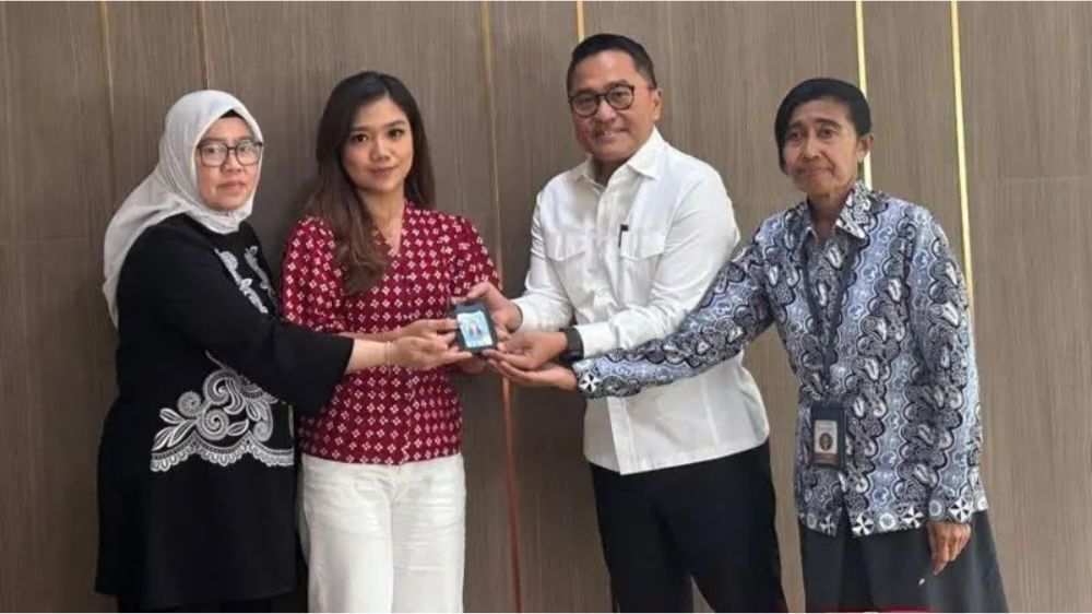 Polemik Jurnalis CNN Indonesia dan Istana Berakhir dengan Pengembalian Kartu Identitas Liputan Istana