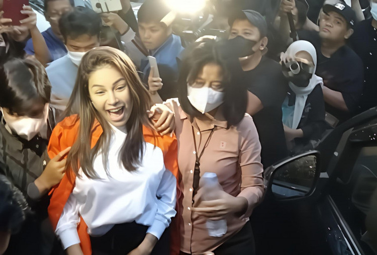 Berkas Perkara Dinyatakan P21, Masa Tahanan Nikita Mirzani Diperpanjang Lagi Selama 30 Hari hingga 2 Juli 2025
