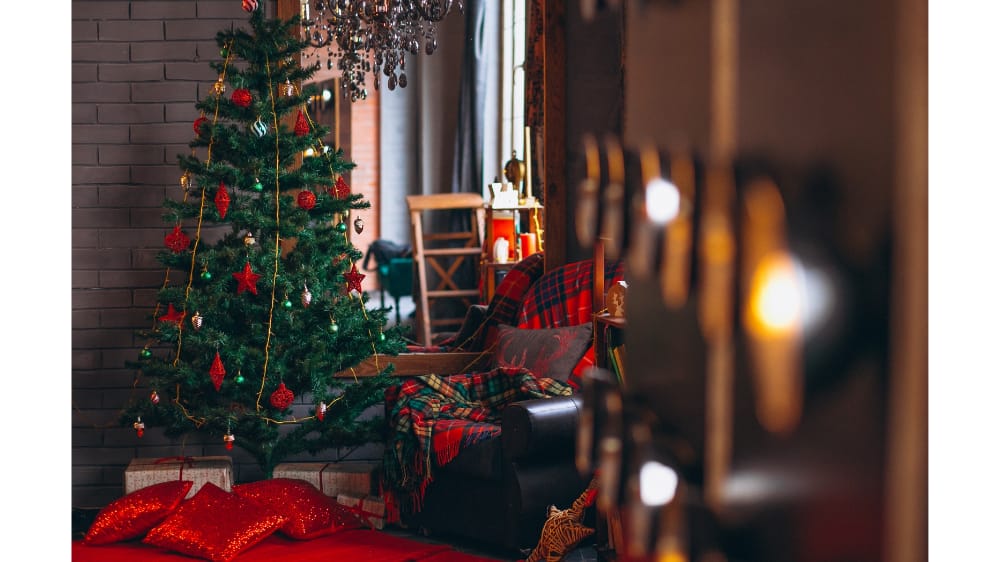 Lebih dari Dekorasi dan Kado, Ini 10 Renungan Natal 2025 yang Menyejukkan