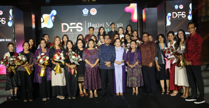 Denpasar Fashion Street 2025 Resmi Dibuka, Libatkan Mahasiswa Hingga Anak Sekolah Ciptakan Karya Baju