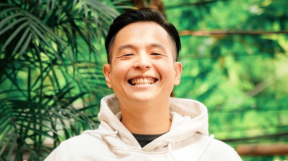 Ernest Prakasa Umumkan Pamit dari Twitter Usai Cibir Hadiah Jam Rolex Timnas Indonesia