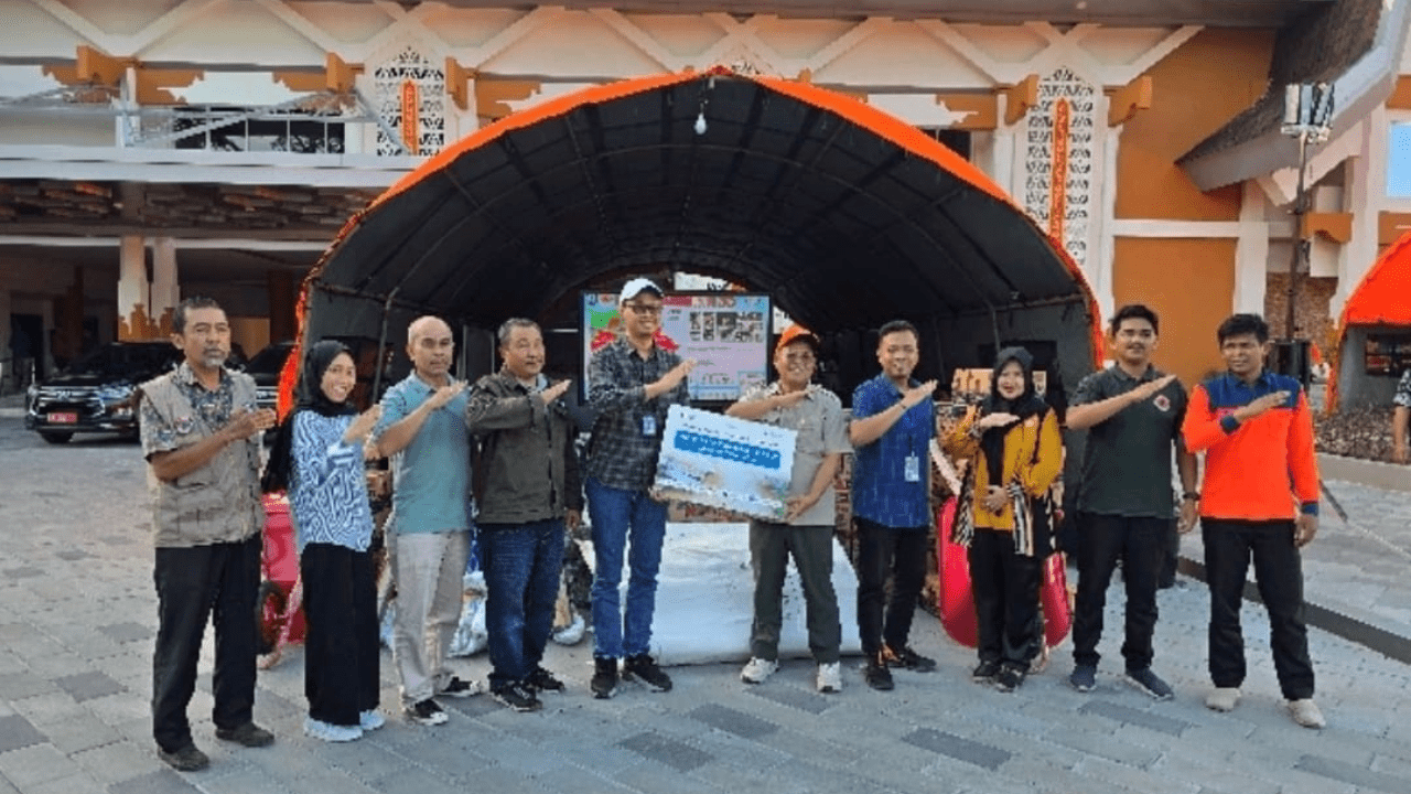 Banjir Kota Mataram Usai, Pelindo Salurkan Bantuan Kemanusian Bagi Warga Terdampak