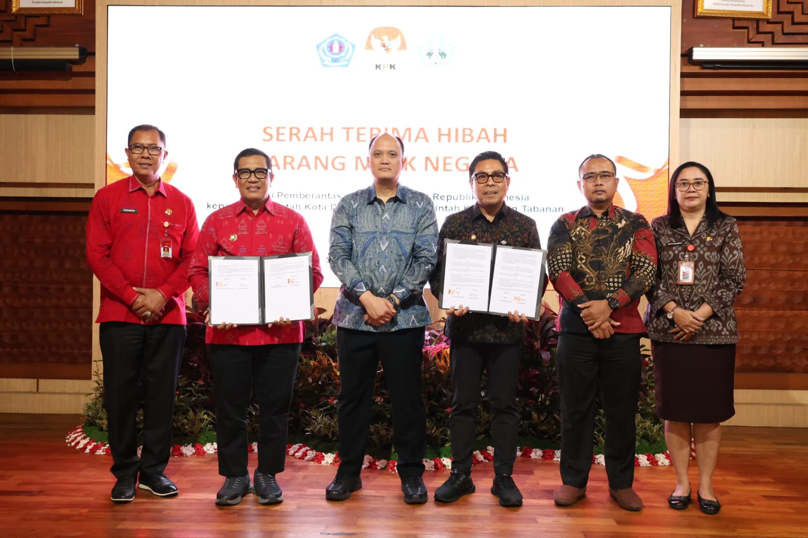 KPK Hibahkan Barang Rampasan Negara Rp1,16 Miliar Pada Pemkot Denpasar