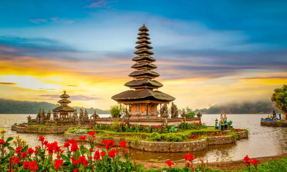 Ribuan Kasus Siber Ancam Citra Pariwisata Bali, Koster Ajak Semua Pihak Jaga Ruang Digital