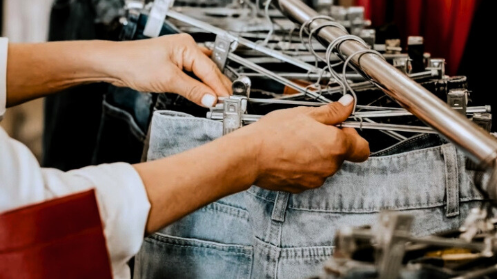 Ramai Perihal Thrifting di Bali, Menteri UMKM akan Sidak Thrifting di Bali 