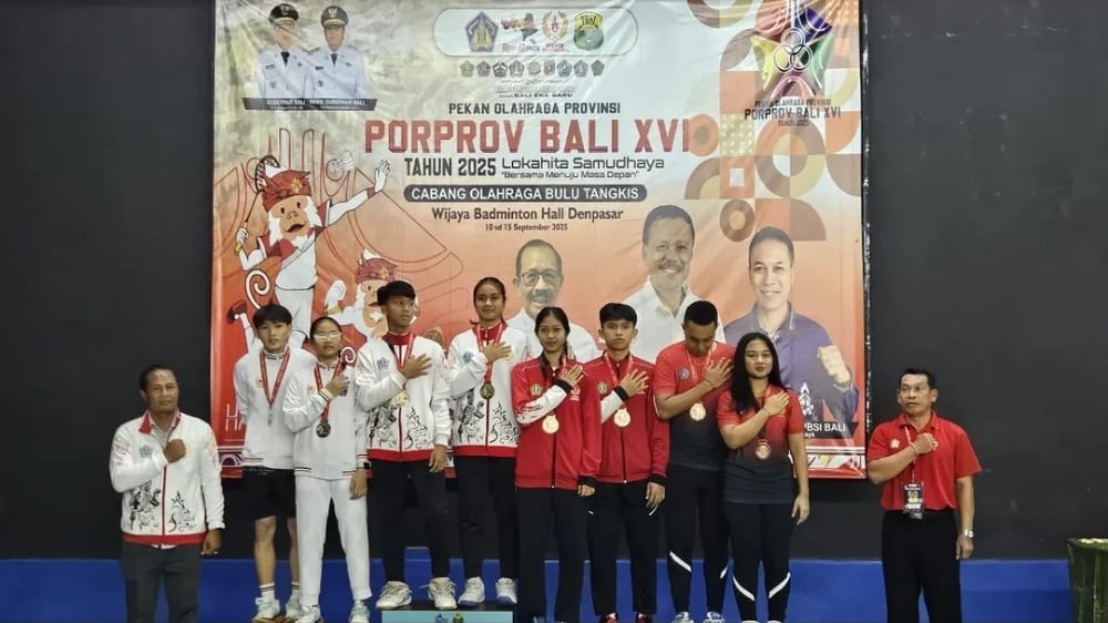 Tim Bulu Tangkis Klungkung Ukir Sejarah, Sumbang Dua Emas di Porprov Bali 2025