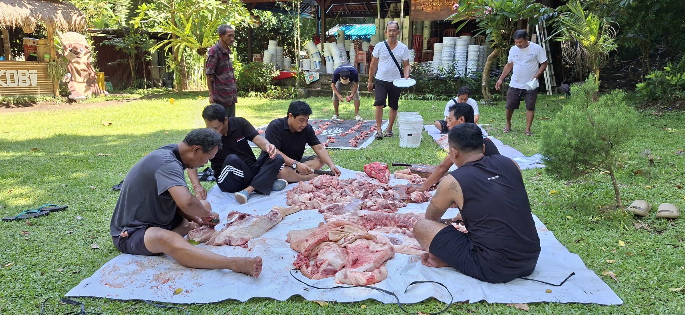 Intip Kebersamaan Semeton Bali Jelang Hari Raya Galungan dan Kuningan