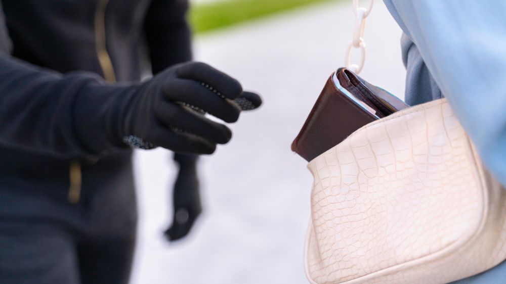 Pria di Bali Menjambret Demi Biaya Pulang Menengok Anak Sakit