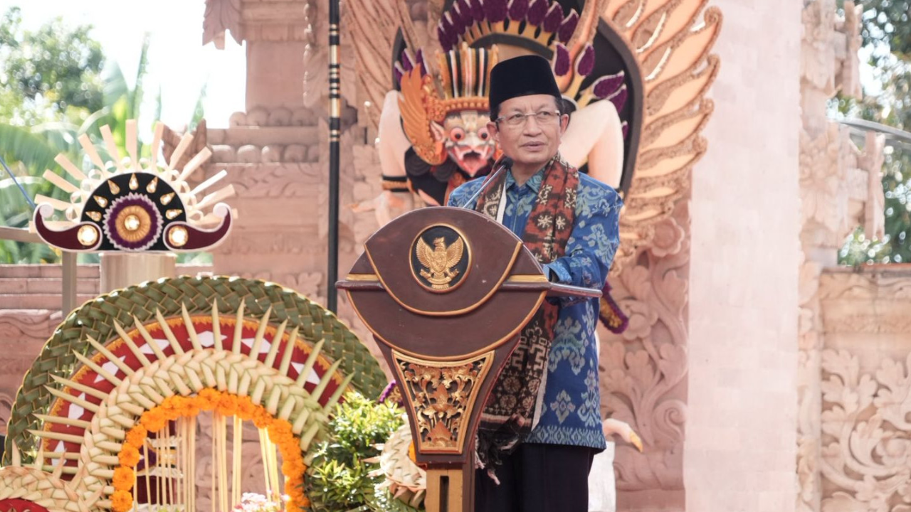 Menteri Agama Resmikan IAHN Mpu Kuturan Bali, Tekan Dosen PTK Jadi Pendidik Teladan Amal dan Moral