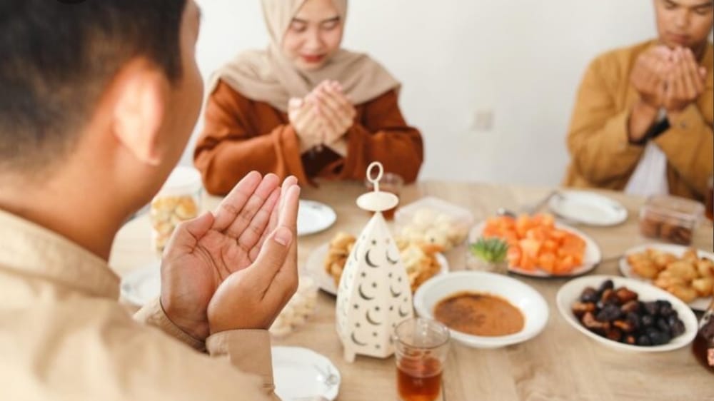 Jadwal Buka Puasa di Wilayah Bali 19 Februari 2026, Lengkap dengan Doa Berbuka
