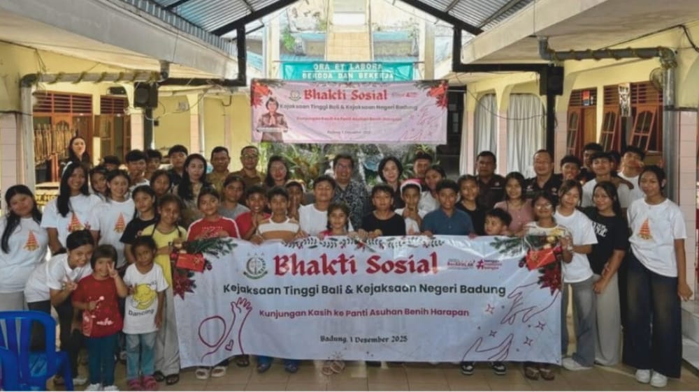 Jelang Natal, Kejati Bali Gelar Bakti Sosial di Dua Panti Sosial