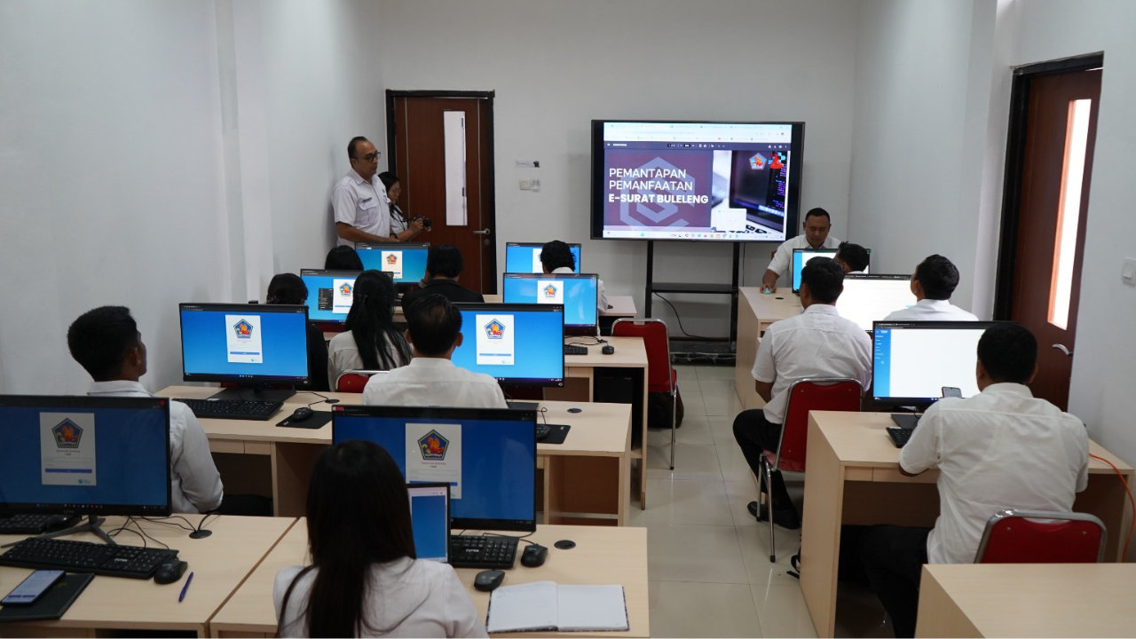 Pemkab Buleleng Targetkan E-Surat dan TTE Tuntas di SD Negeri pada 2026
