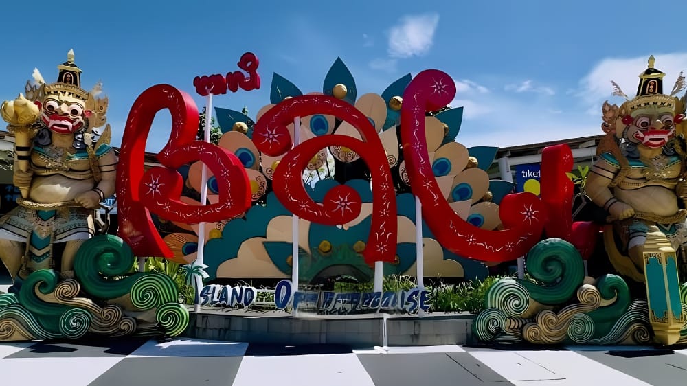 595 Ribu Penumpang Padati Bandara Ngurah Rai Selama Lebaran 2026, Trafik Naik 4 Persen