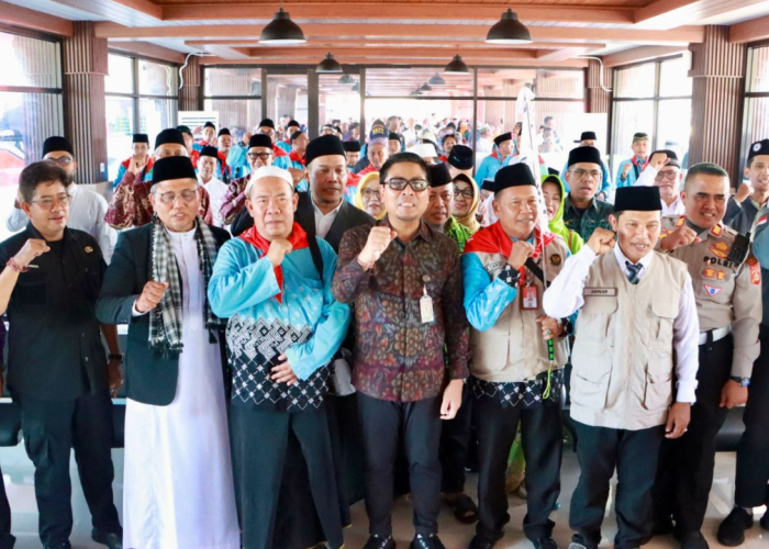 Wakil Walikota Denpasar Lepas 261 Calon Jamaah Haji 2026 Menuju Embarkasi Surabaya