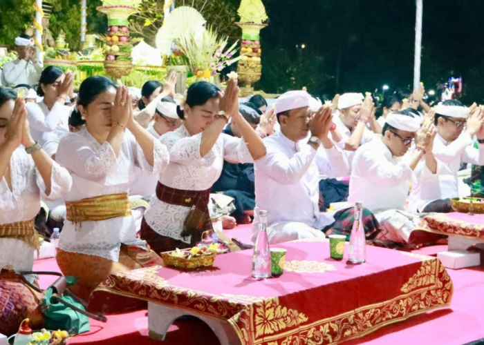 Tumpek Krulut 2026, Denpasar Padukan Persembahyangan dan Layanan Kesehatan Gratis untuk Warga