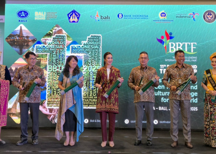Buka Acara Bali & Beyond Travel Fair (BBTF) 2025 Menpar Widiyanti Putri Targetkan 60 Juta Wisatawan