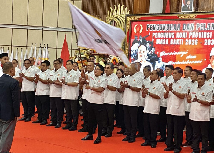 Dilantik Pimpin KONI Bali, Giri Prasta Fokus Benahi GOR Ngurah Rai