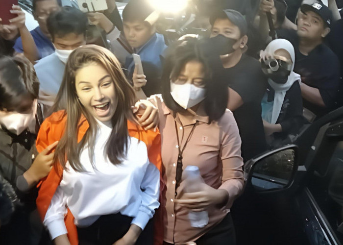 Laporan Nikita Mirzani ke Razman Nasution Atas Dugaan Penyebaran Data Pribadi Resmi Dihentikan