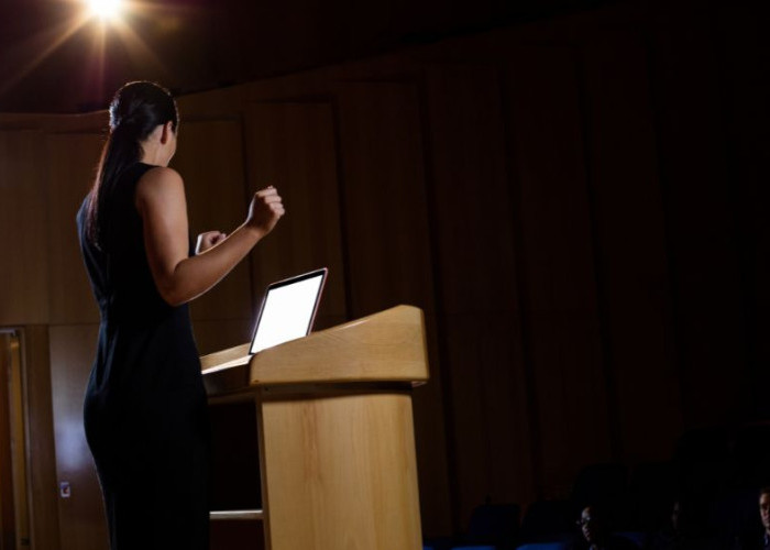 Cara Latihan Public Speaking yang Efektif untuk Pemula