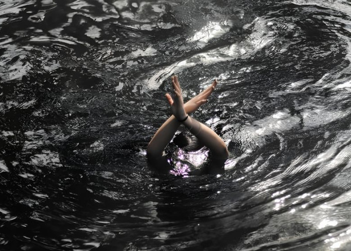 Tiga Pekerja Proyek di Jembrana Terseret Arus Sungai, Satu Tewas dan Satu Masih Hilang