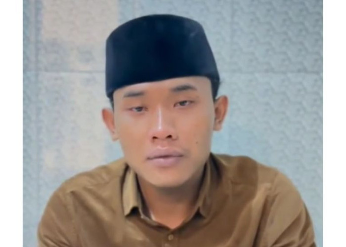 Gus Elham Minta Maaf Dua Kali Usai Video Mencium Anak-anak Viral