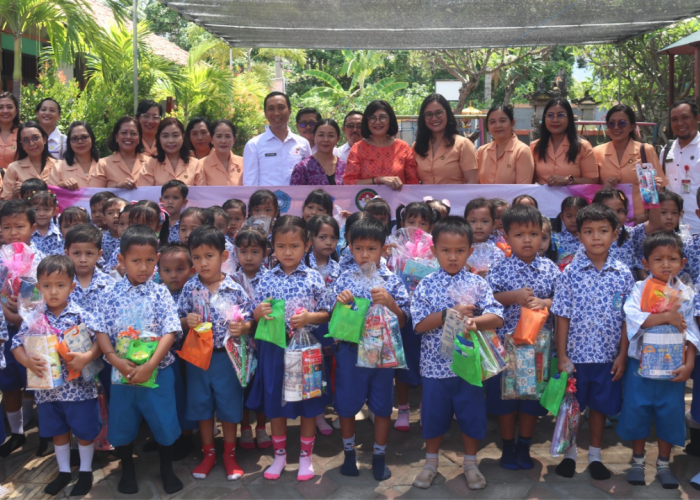 DWP Buleleng Gelar Aksi Sosial 'DWP Mengajar' Dukung Pendidikan Anak Usia Dini