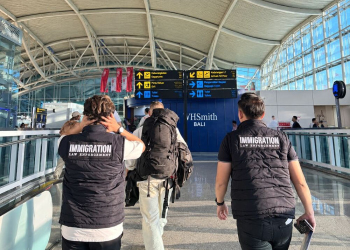 Imigrasi Ngurah Rai Deportasi 12 WNA dalam 10 Hari, Diduga Melebihi Masa Izin Tinggal