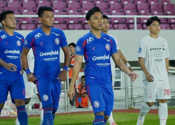 Daftar Lengkap Penghargaan Liga 1 Musim 2024/25, Ada Nama Arkhan Fikri 