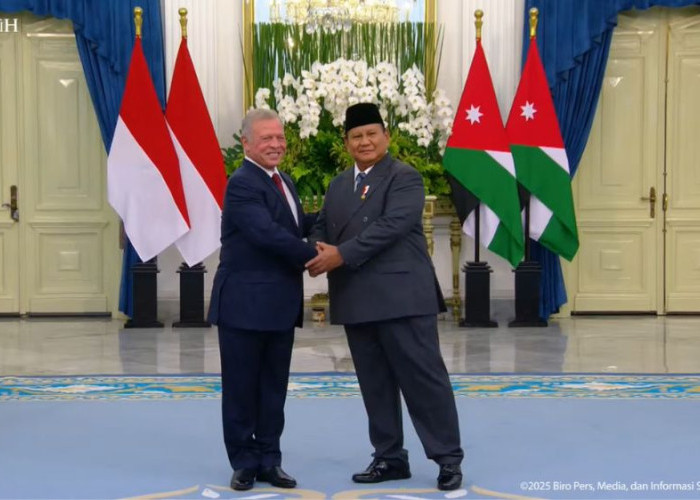 Kedatangan Raja Yordania Abdullah II Disambut dengan Iring-iringan Kenegaraan di Jakarta