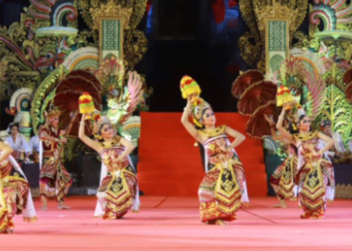 Parade Gong Kebyar Barungan Agung Gianyar 2026, Energi Muda dan Inovasi Seni Memukau Penonton
