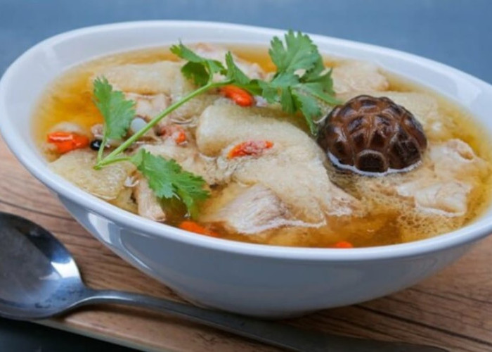 Musim Hujan Tiba, Sup Ayam Bisa Jadi Comfort Food yang Menyehatkan