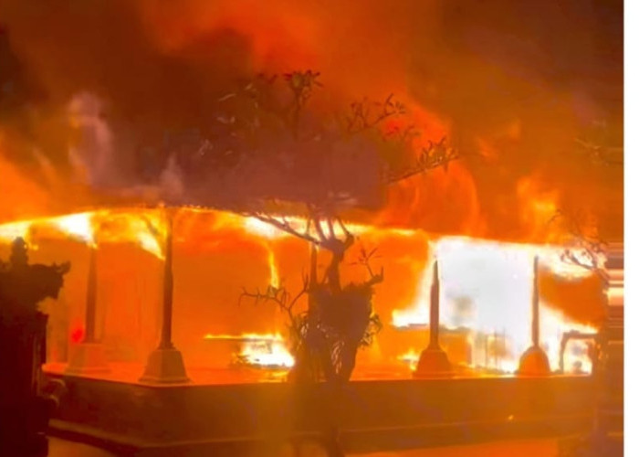 Pura Dalem Ubud Terbakar, Dugaan Sementara Akibat Sisa Bara Pementasan
