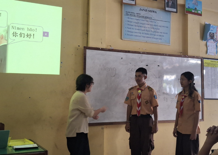 HUT ke-24, SMAN 1 Sukasada Buka Jalan Siswa Menuju Beasiswa hingga Kuliah ke China