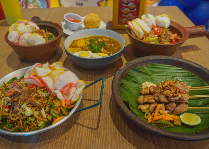 Sensasi Icip Makanan Khas Indonesia di beachwalk Kuta Bali