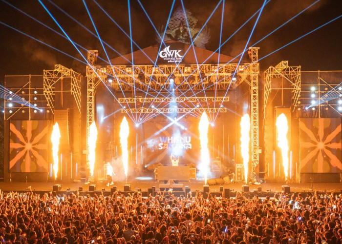 Neon Gear dan Laser Show Warnai GWK Bali Countdown 2026