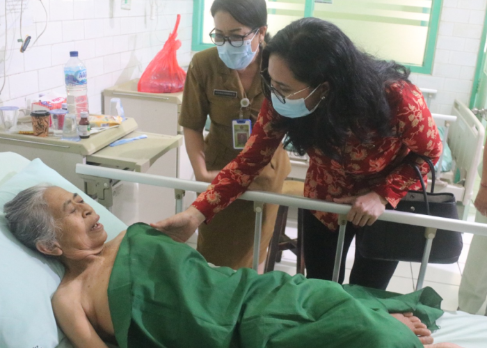 DWP Buleleng Tebar Kepedulian: Salurkan Bantuan ke Pasien RSUD dan Panti Asuhan di Hari Jadinya