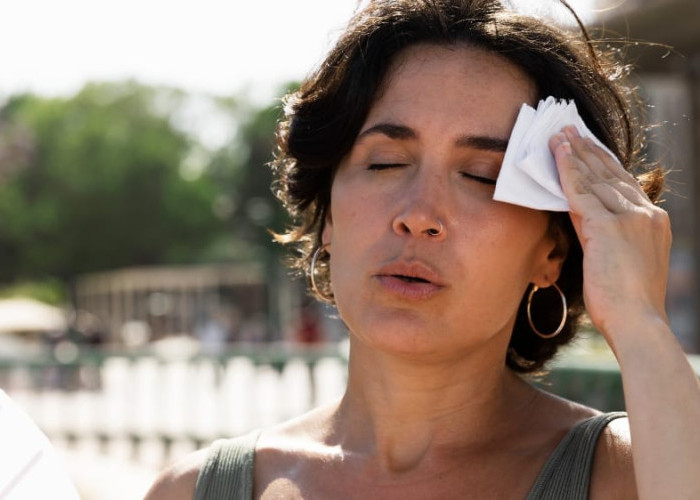 Awas Heat Stroke! Ini 3 Cara Efektif Mencegah Dehidrasi di Tengah Cuaca Panas