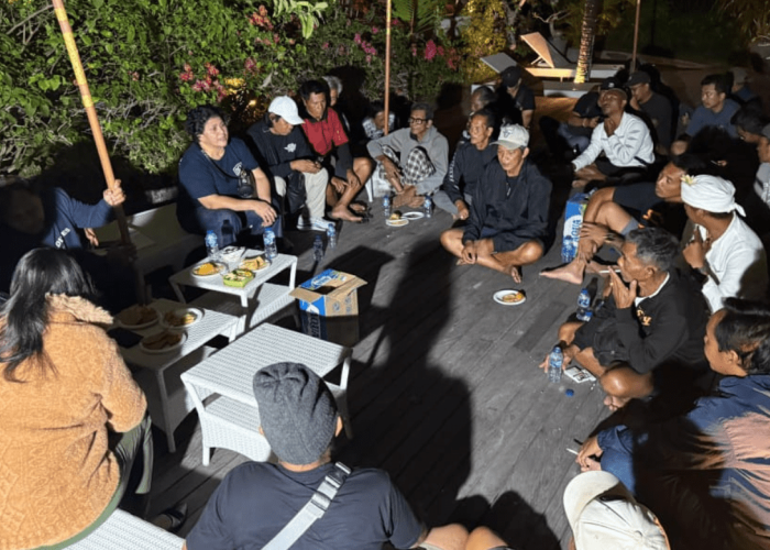 Warga Tolak Pembongkaran 48 Bangunan di Pantai Bingin