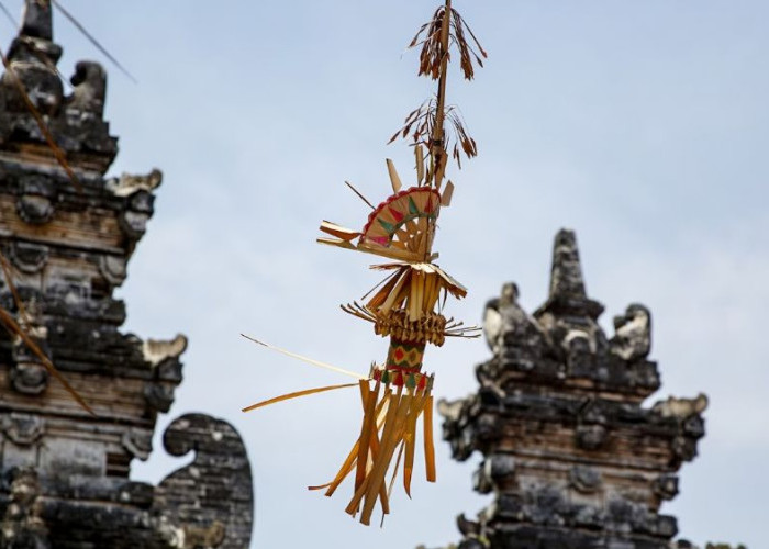 Mengulik Penjor Galungan, Makna Setiap Unsur dan Filosofi Kehidupan Umat Hindu Bali