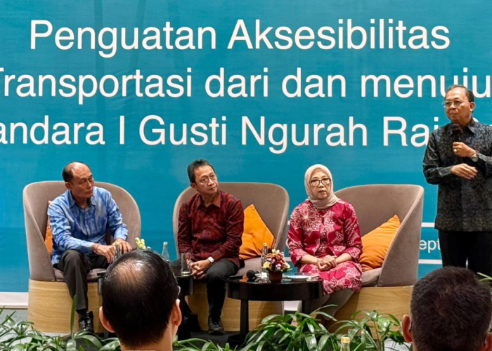 Gubernur Wayan Koster Permudah Aksesibilitas Transportasi Bandara Ngurah Rai Bali 