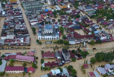 Data Sementara BNPB, Ratusan RIbu Warga Mengungsi Akibat Bencana Banjir di Tiga Provinsi
