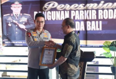 Tingkatkan Kenyamanan Personel, Kapolda Bali Resmikan Gedung Parkir Motor di Mapolda