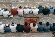 Salat Witir sebagai Penyempurna Tarawih, Ini Niat dan Doa yang Dianjurkan