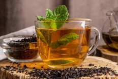 Kebanyakan Makan Saat Tahun Baru? Ini 6 Teh Alami yang Bikin Perut Begah Jadi Lega