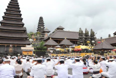 Haluan Pembangunan Bali 100 Tahun Resmi Dimulai, Prosesi Sakral di Pura Besaikh Jadi Penanda